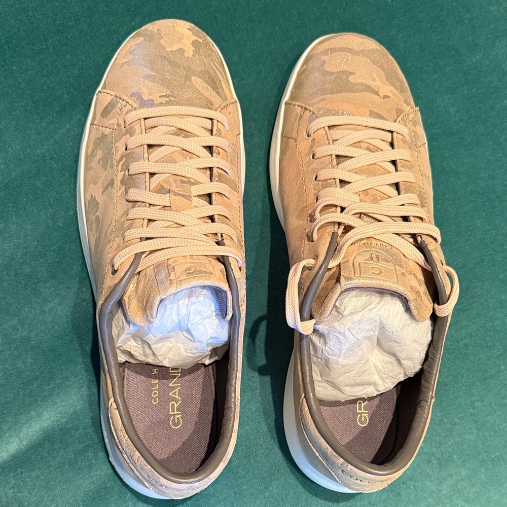 Cole Haan Women's Grandpro Gold/Tan size 10 Camouflage Sneakers NEVER WORN